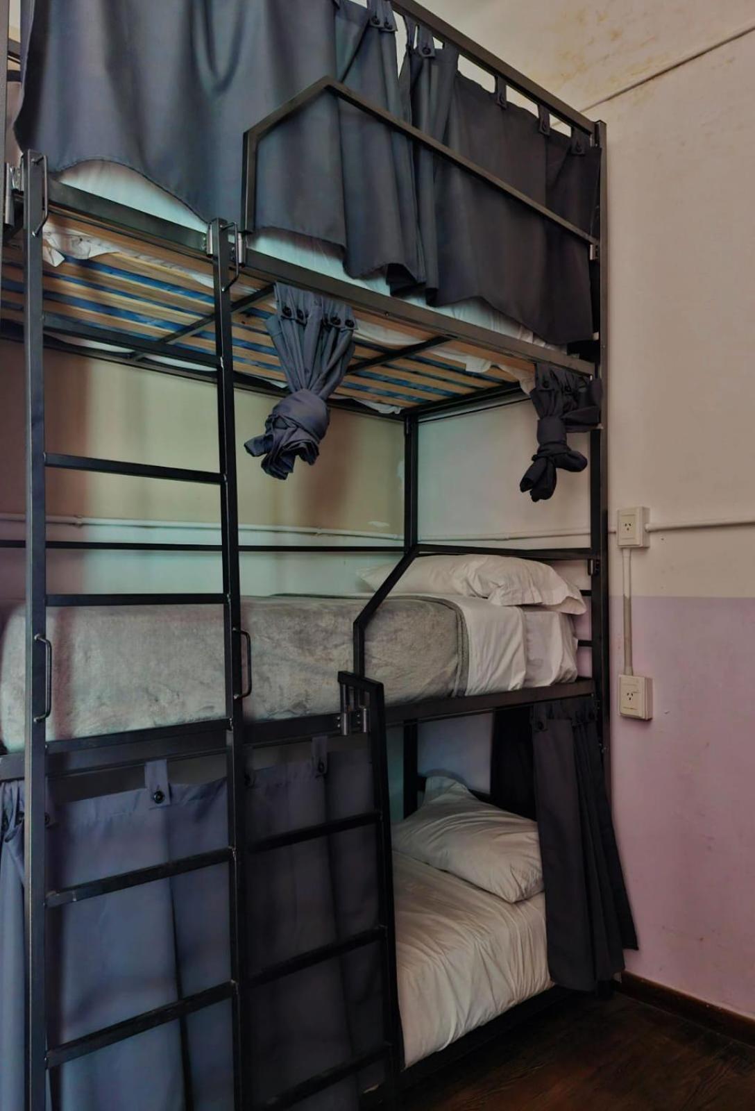 Why Not Nueva Cordoba Hostel ภายนอก รูปภาพ